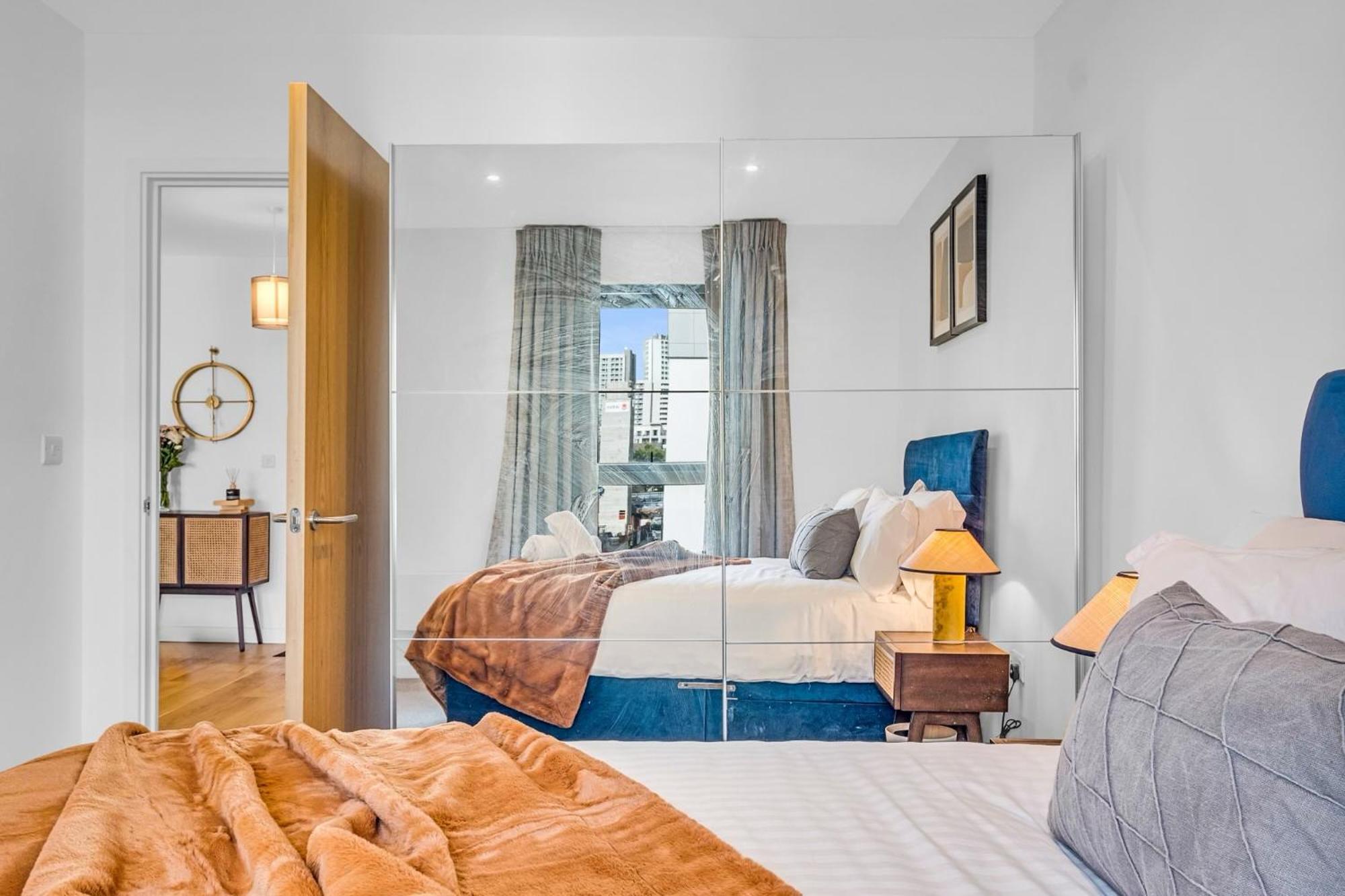 Luxurious & Glamorous Centrally Located 2 Bedroom 2 Bathroom Apartment - Central Birmingham - Secure Parking - Netflix Exterior foto